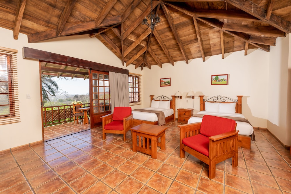 Standard Bungalow, 2 Double Beds, Garden View, Mountainside photo 1
