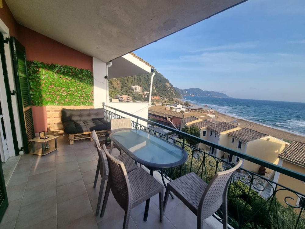 Apartment - Photo 11
