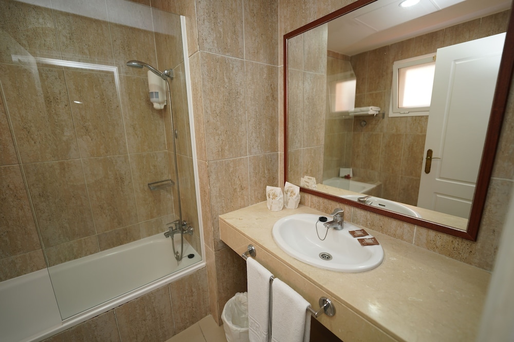 Junior Suite - Photo 5