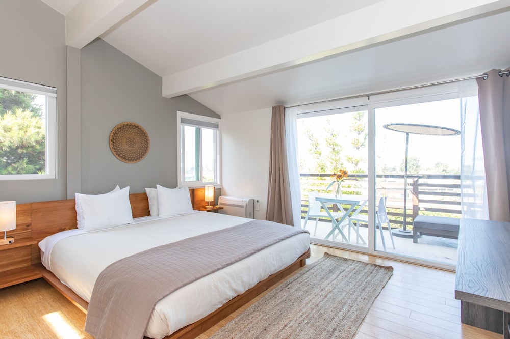 Premier Ocean Suite