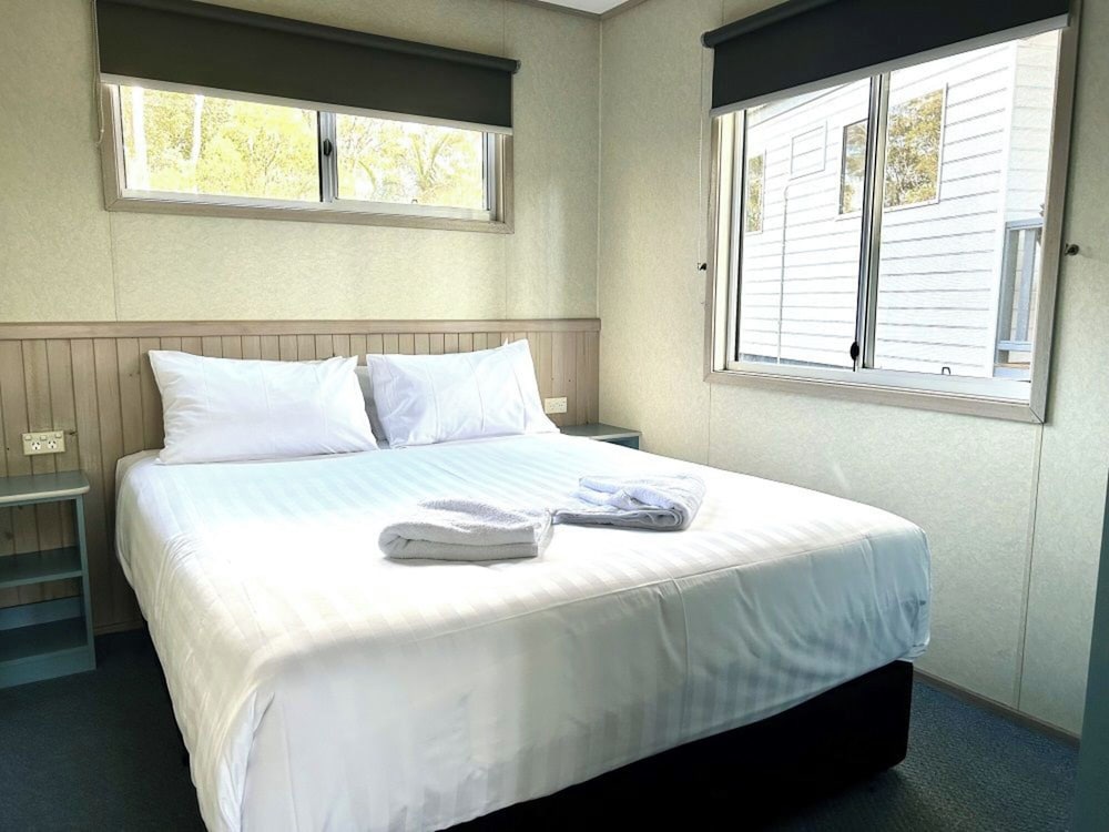 Standard Cabin - Sleeps 4 - Photo 1