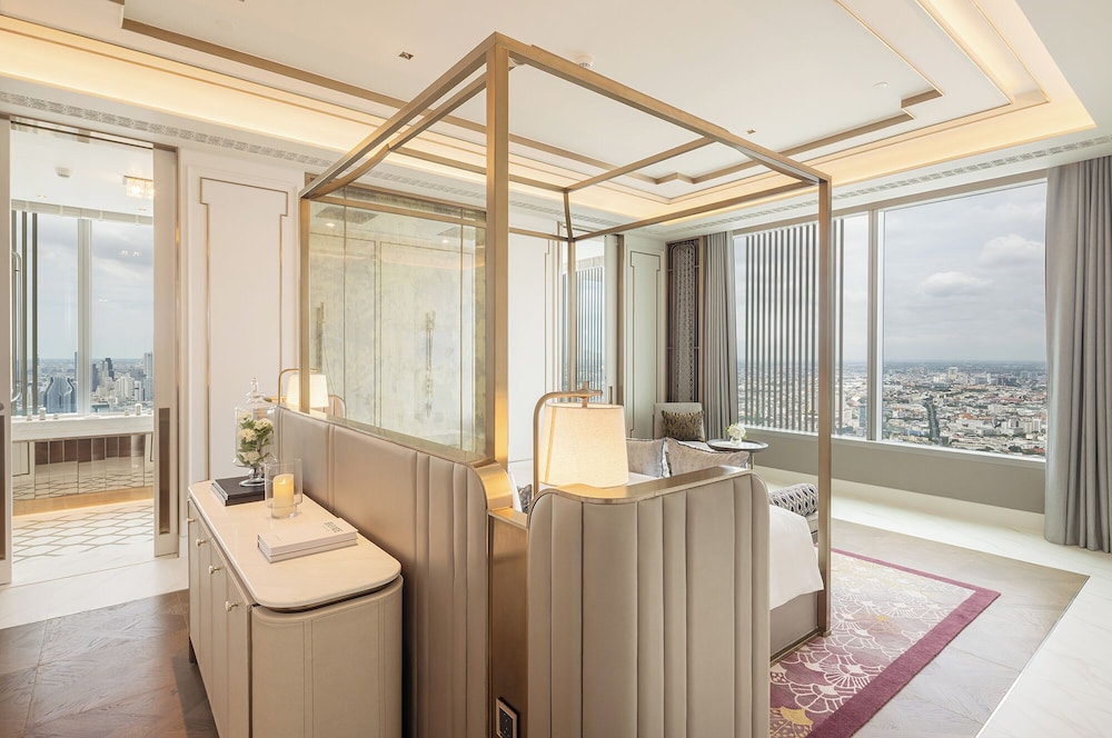 Penthouse Suite
