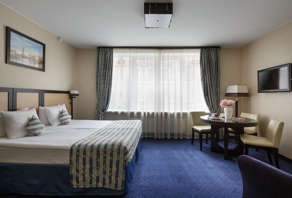 Family Double or Twin Room photo 2