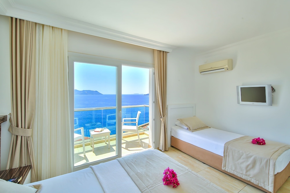 Triple Room, Sea View photo 2