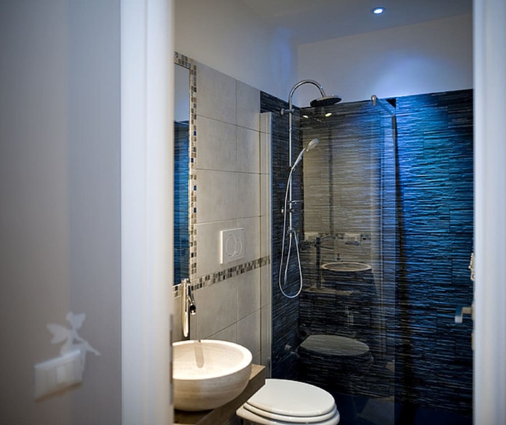 Deluxe Quadruple Room (bell 5) photo 1