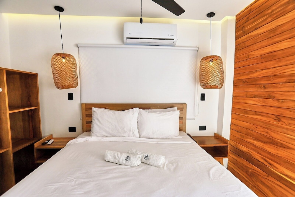 Standard Double Room, Sea View - Photo 2