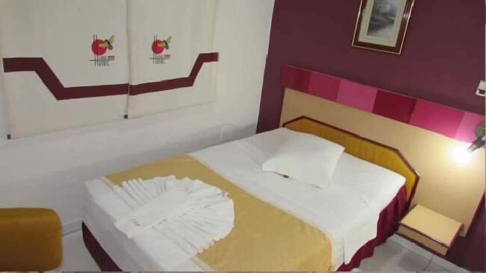 Twin Room, Non Smoking - Photo 6