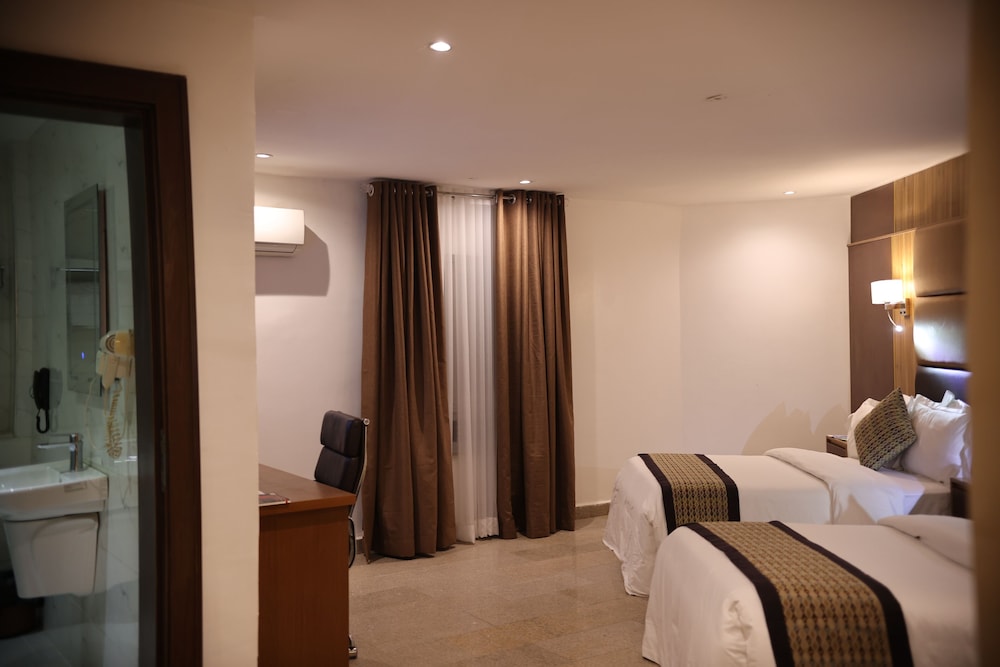 Deluxe Twin Room, 2 Twin Beds, Non Smoking photo 2
