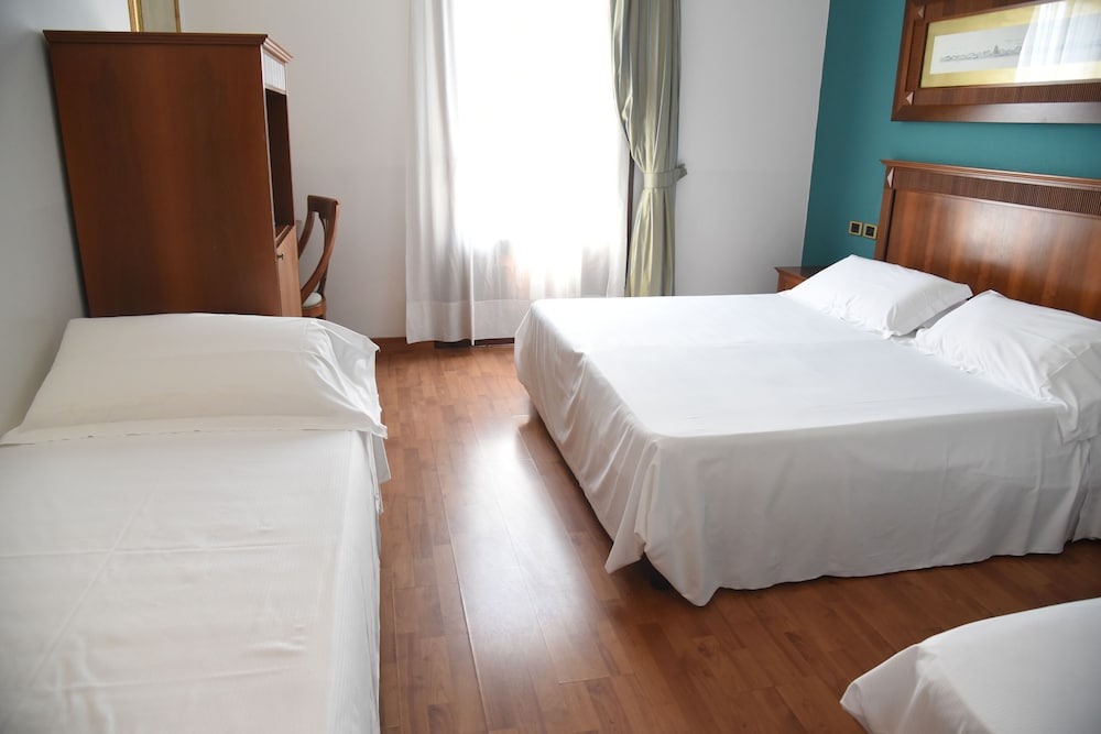 Traditional Quadruple Room