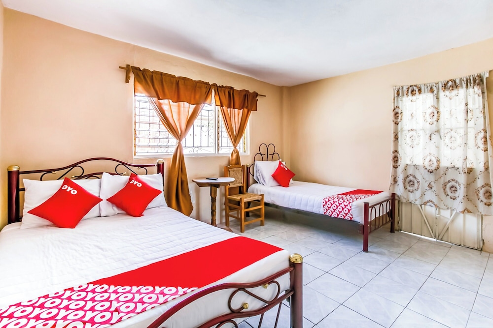 Standard Triple Room, Multiple Beds photo 1