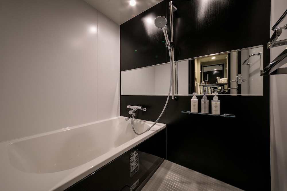 Standard Twin Room, Private Bathroom - Photo 9