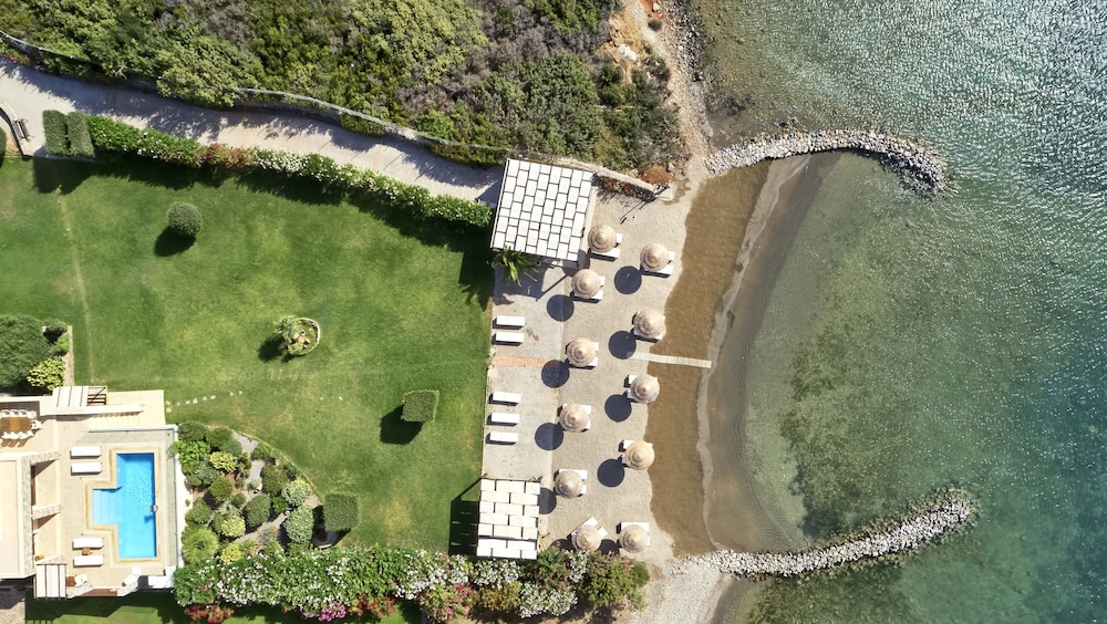Elounda Seafront Villa - Photo 5