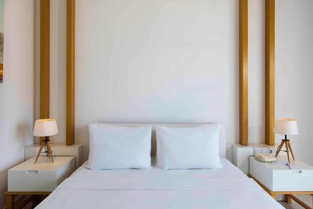 Junior Suite with Sea View photo 3