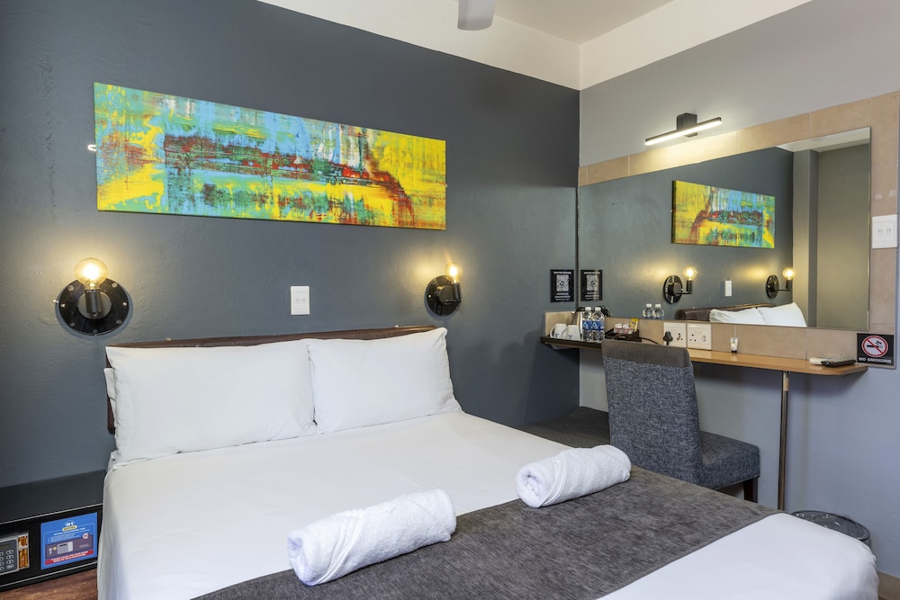 Standard Double Room photo 2
