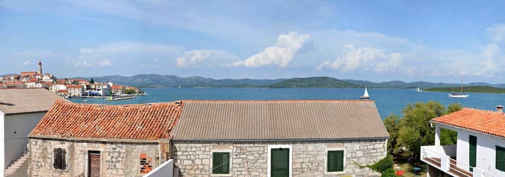 Apartment, Multiple Beds, Sea View photo 2