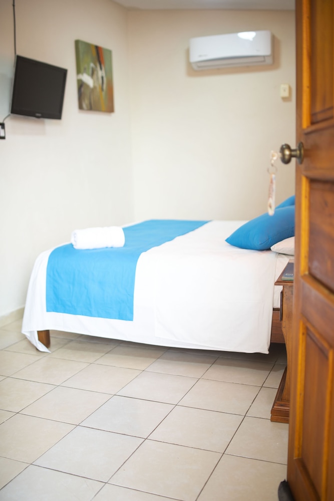 Junior Single Room