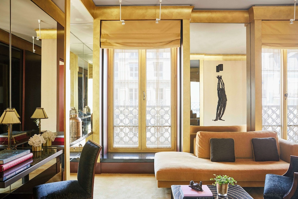 Prestige Suite