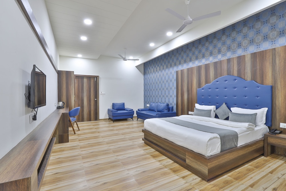 Suite - Photo 5