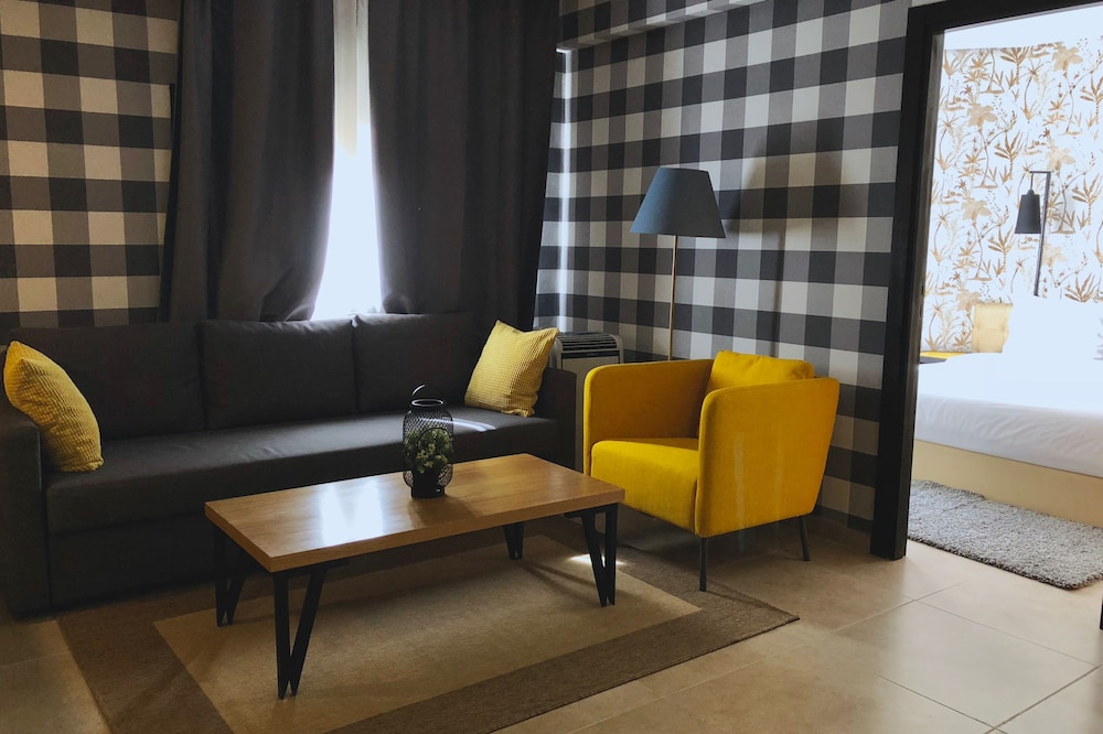 Superior Suite - Photo 1