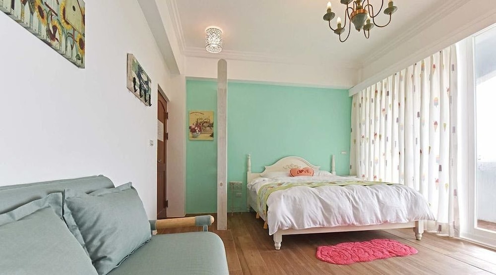 201 Quadruple Room - Photo 1