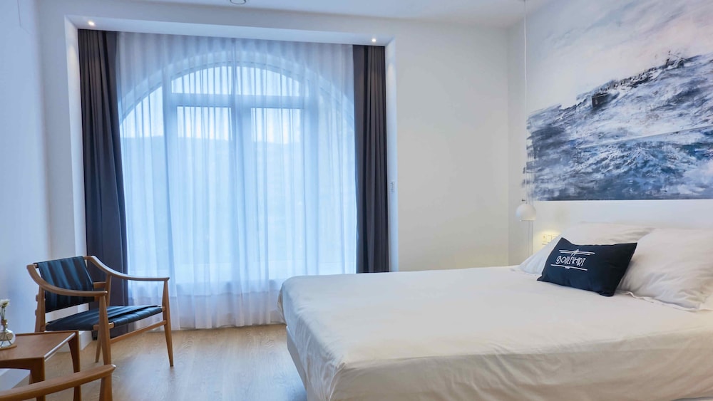 Comfort Room photo 2