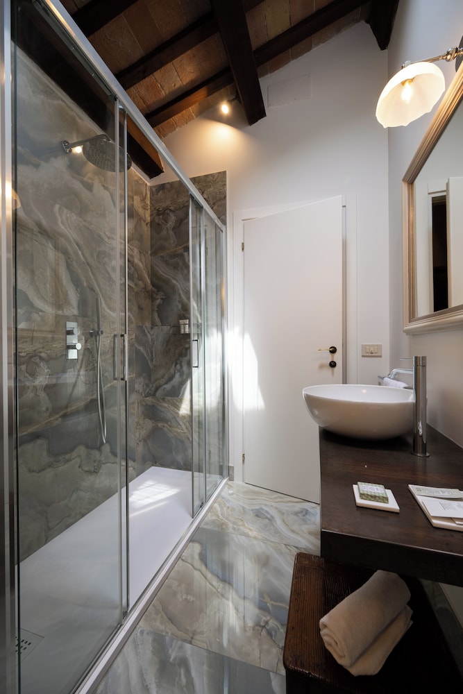 Superior Double Room - Photo 20