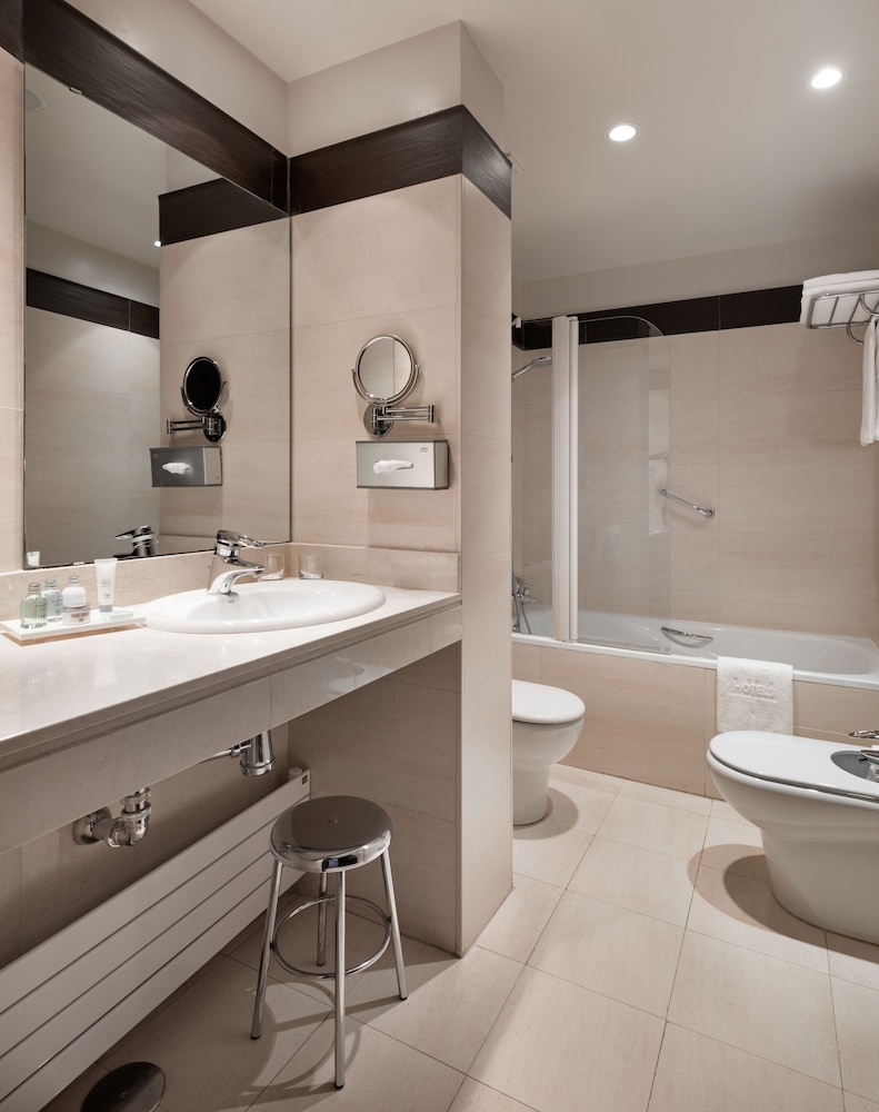 Standard Room - Photo 4