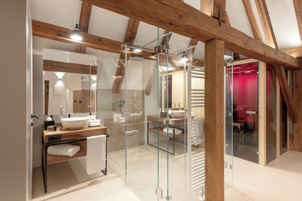 Panoramic Suite - Photo 4