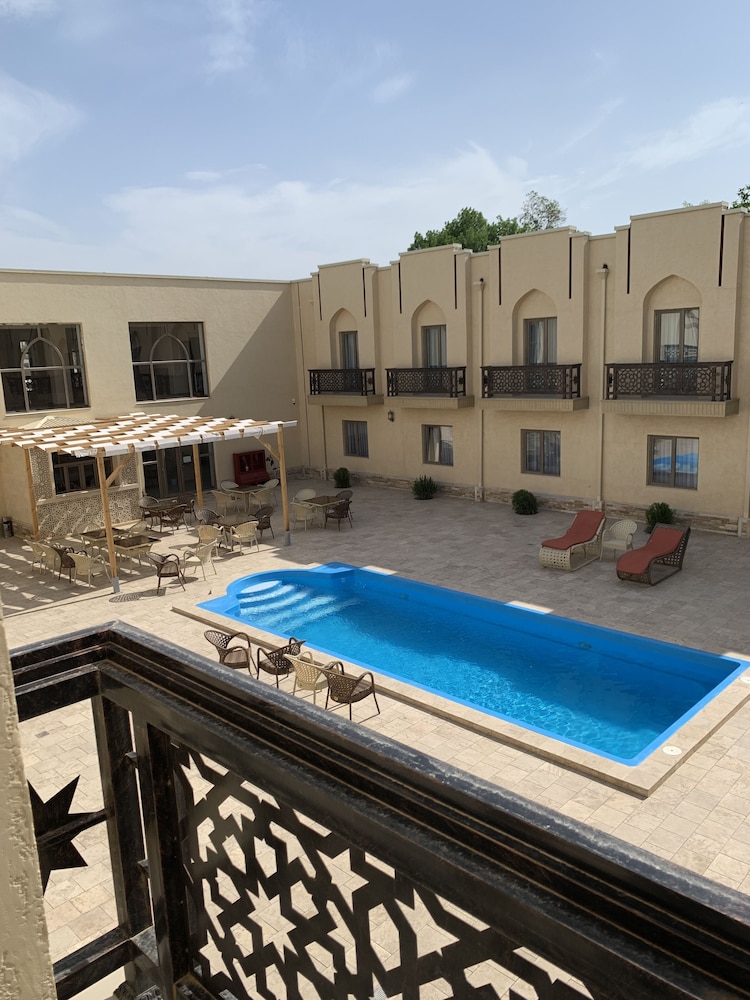 Superior Double or Twin Room, Balcony, Pool View photo 2