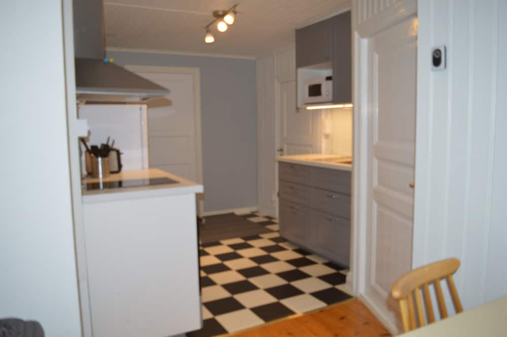 Double Room, Shared Bathroom photo 2