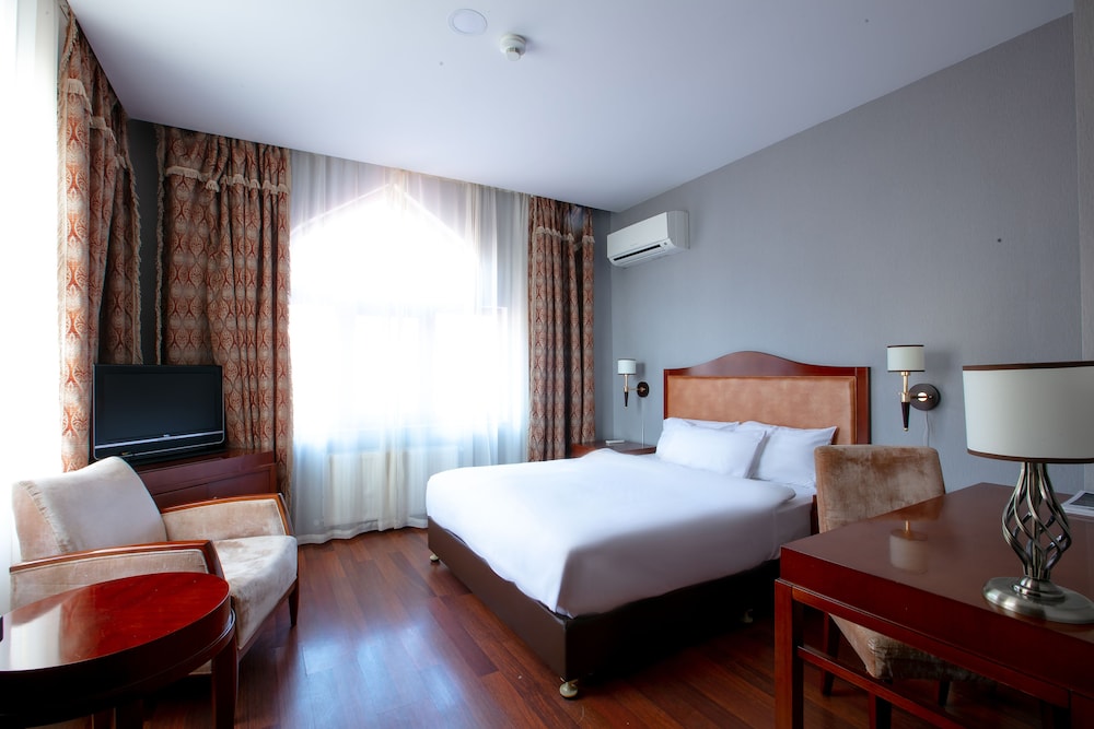 Standard Room - Photo 1