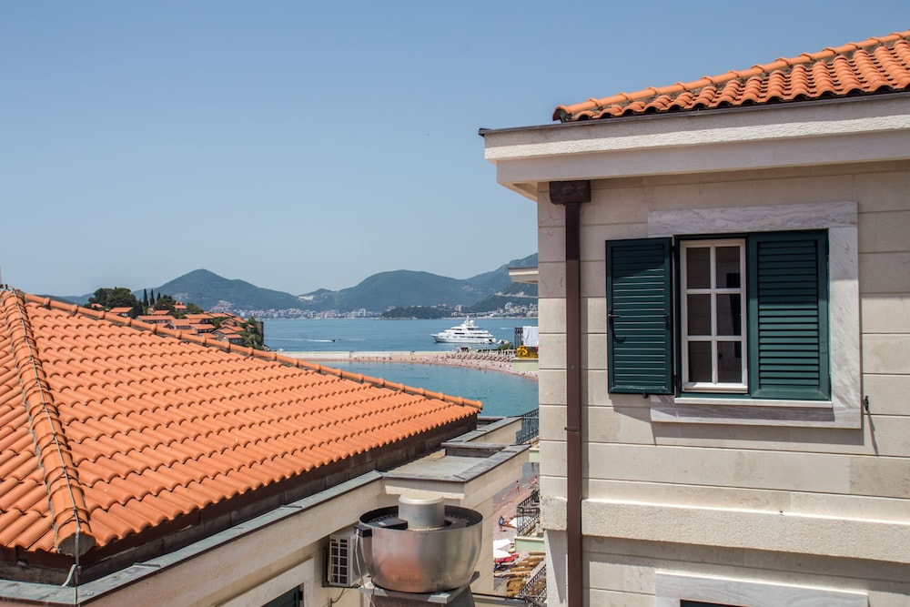 Apartment, Sea View (B) photo 2