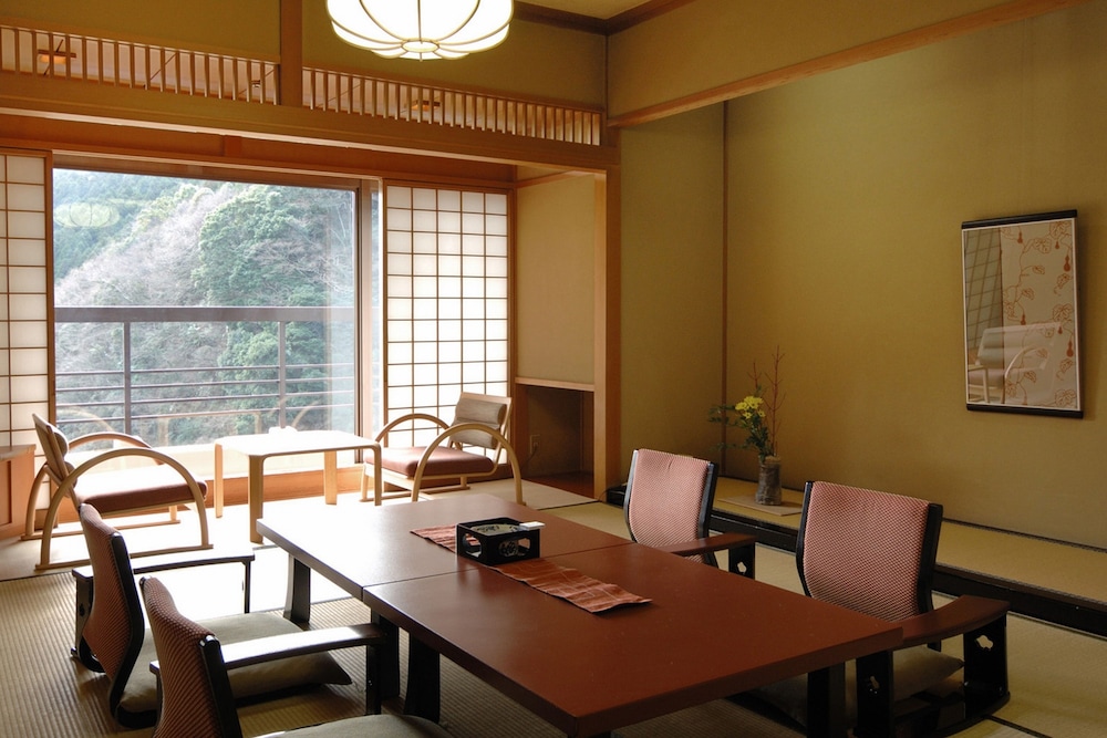 Japanese Style Standard Room 12+4 (Juraku-dai), Non Smoking