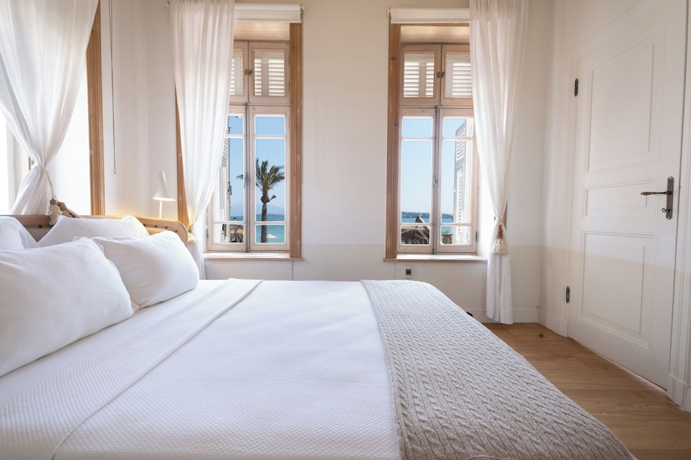 Deluxe Room, Balcony, Sea View