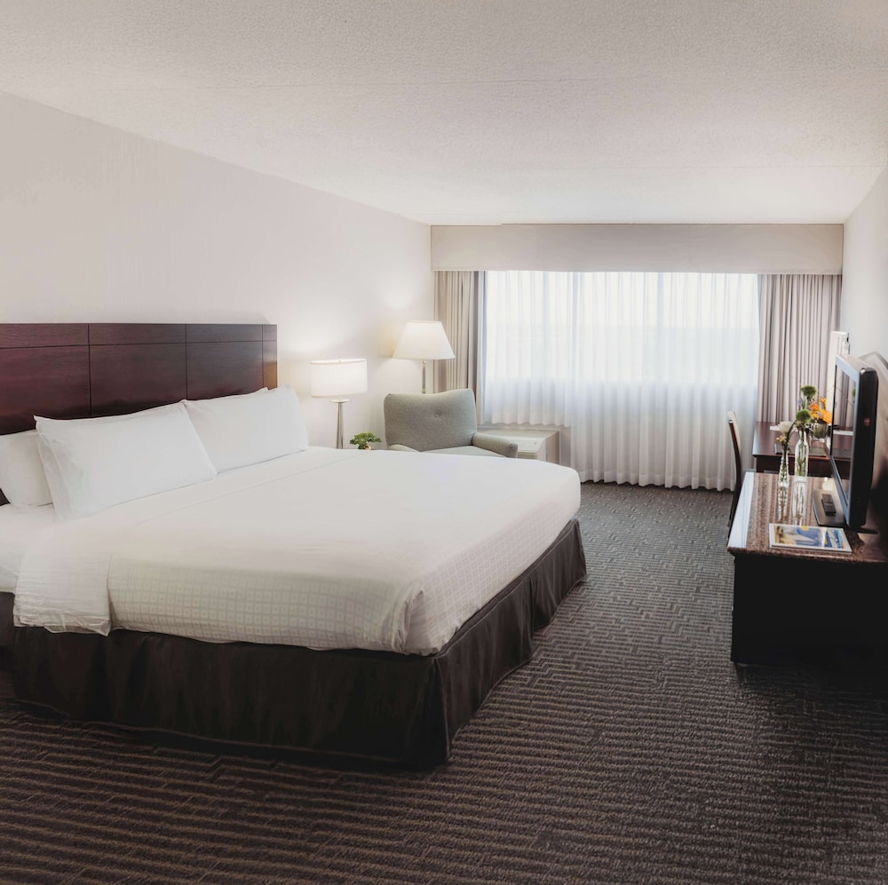 Standard Room, 1 Queen Bed - Photo 1