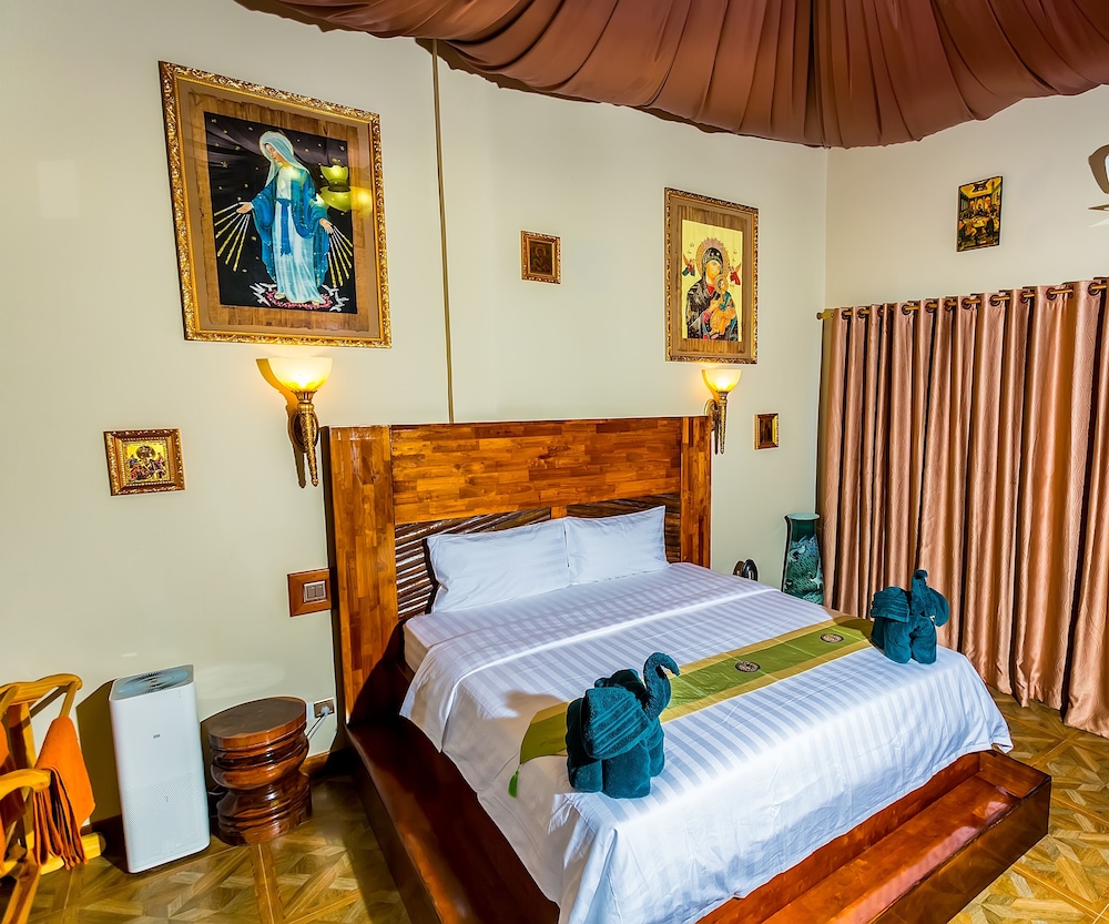 Comfort Room photo 2