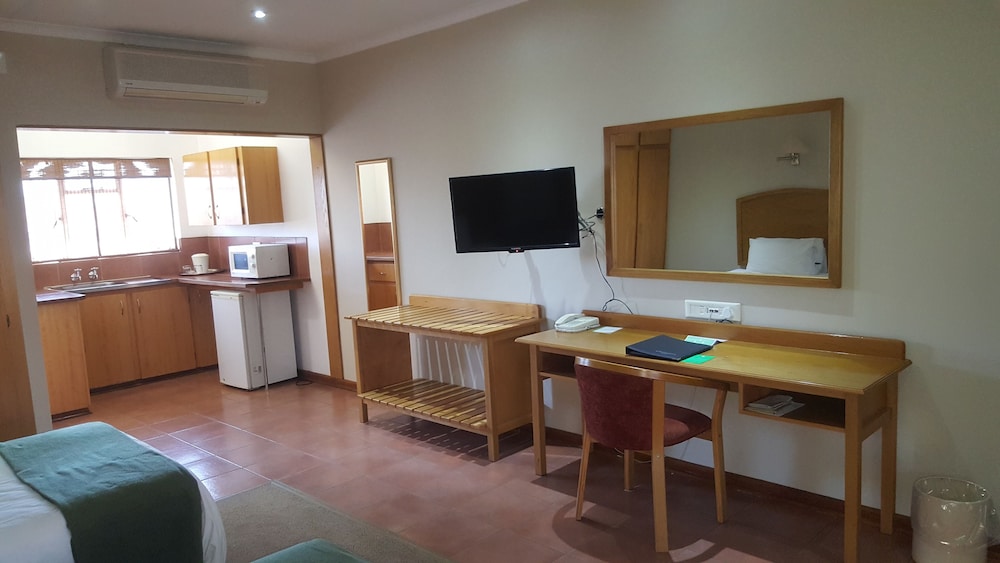 Family Double or Twin Room photo 3