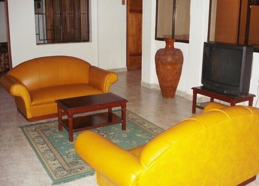 Family Room photo 1