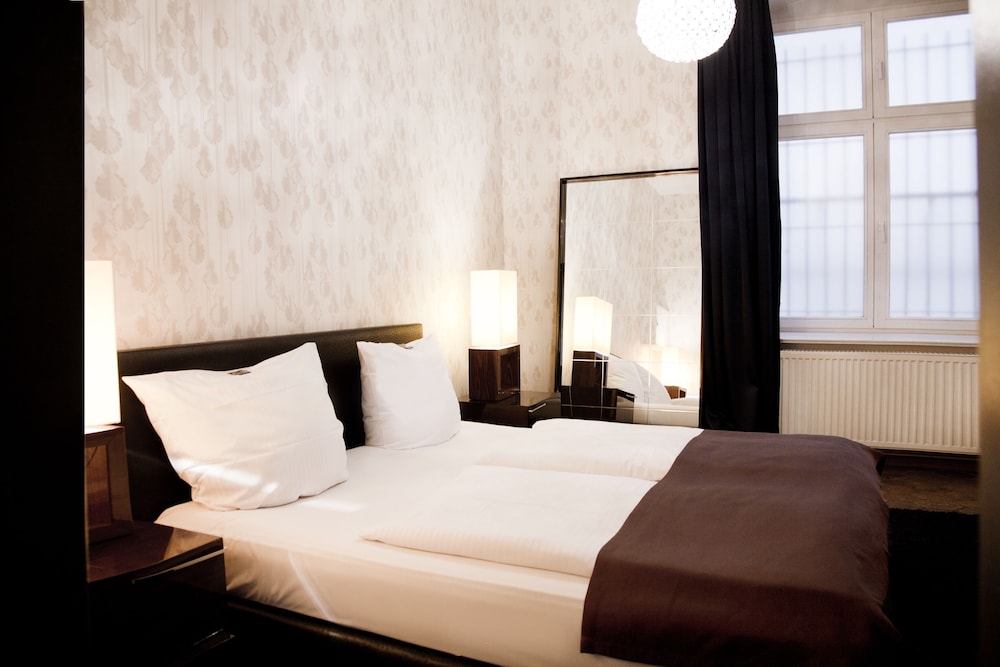 Junior Suite, Ground Floor photo 3