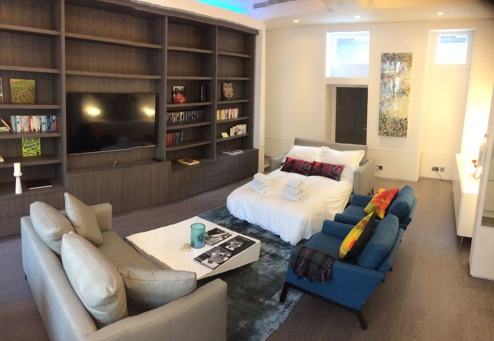 Apartment, 2 Bedrooms, Non Smoking photo 3