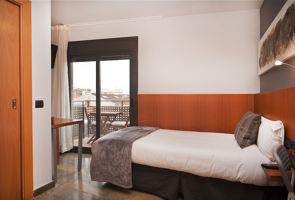Single Room photo 2