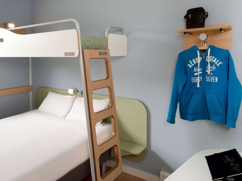 Triple Room, Multiple Beds - Photo 1