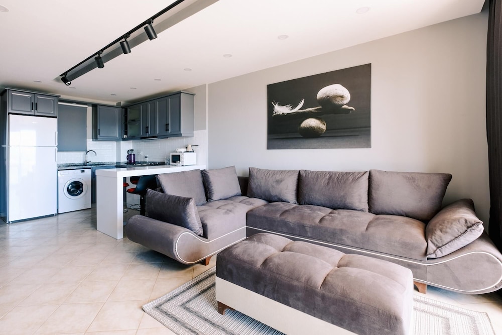 Villa photo 2