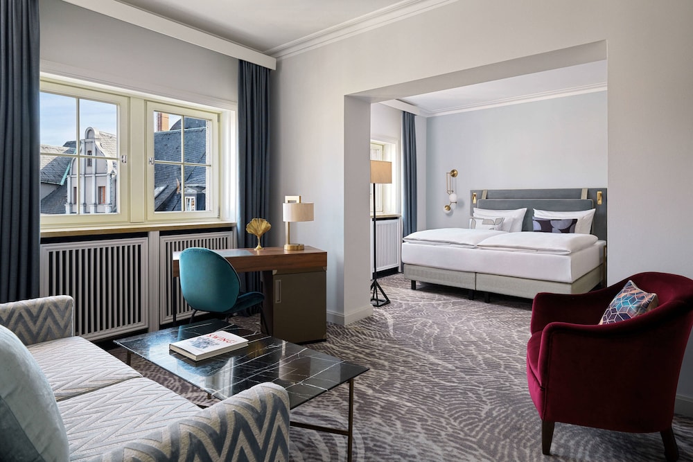 Junior Suite, 1 King Bed