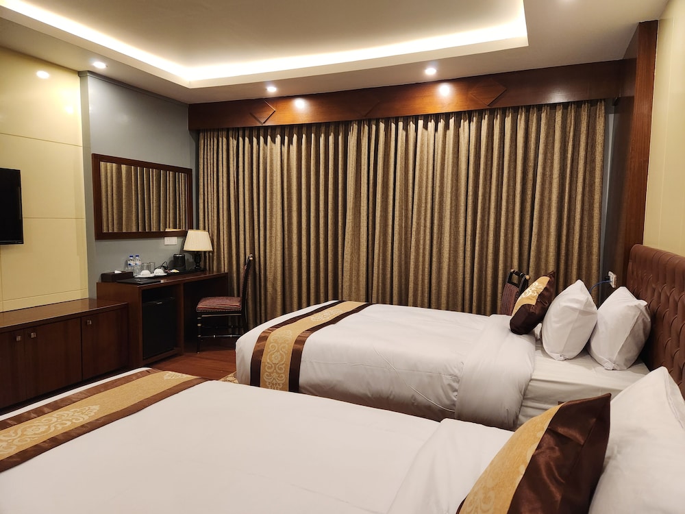 Superior Double or Twin Room photo 2