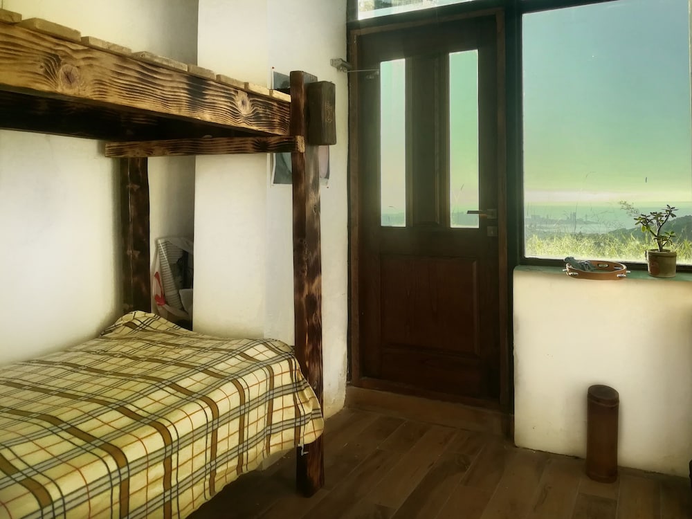 Signature Room, 2 Bedrooms, Sea View, Mountainside