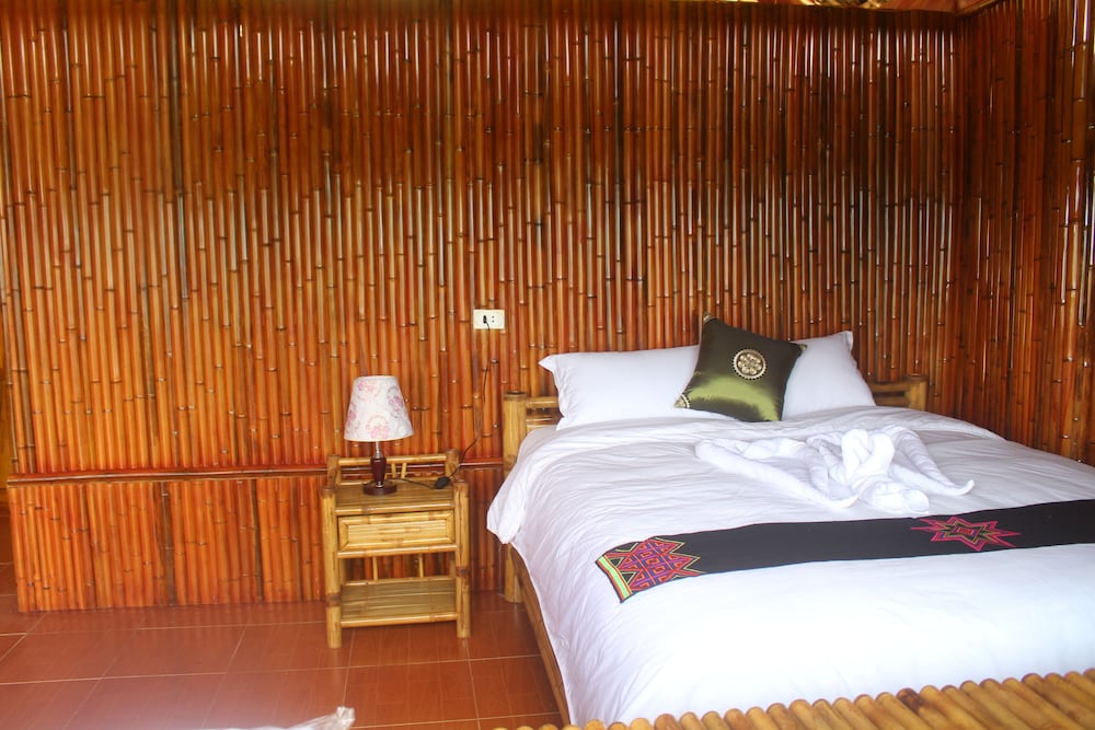 Deluxe Double Bungalow photo 3