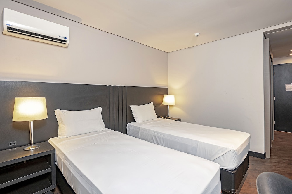 Deluxe Twin Room - Photo 3