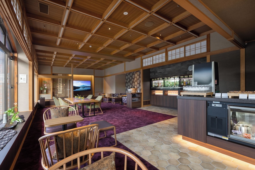 Fukuchi B Japanese Western Room with Open Air Bath, Mt. Fuji View [With Yamanshi Wine Lounge Access] photo 3