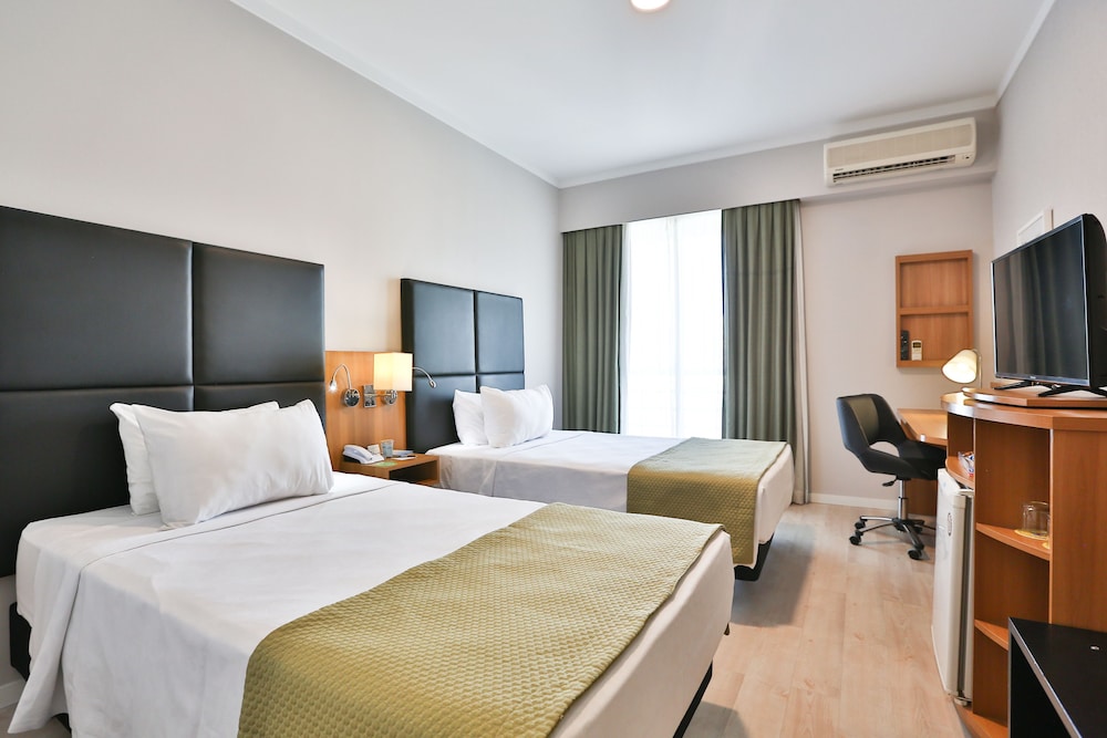 Deluxe Twin Room photo 1